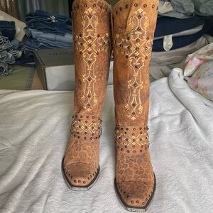 Old Gringo Brown Embroidered Heeled Boots